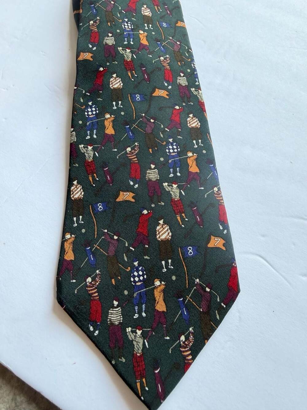 Viaggio Golf Novelty Print Silk Necktie